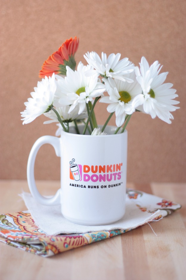 Dunkin' Mug Up | Crumbs and Chaos