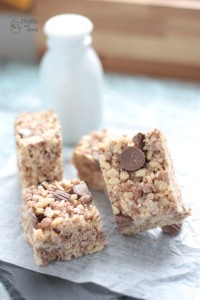 Peanut Butter Cup Rice Krispie Treats | Crumbs and Chaos