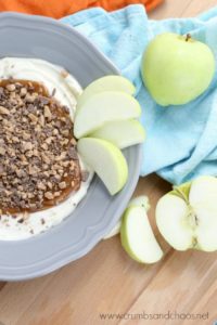 You only need 4 ingredients to make the Best Caramel Apple Toffee Dip! It'll be everyone's favorite at your next party!