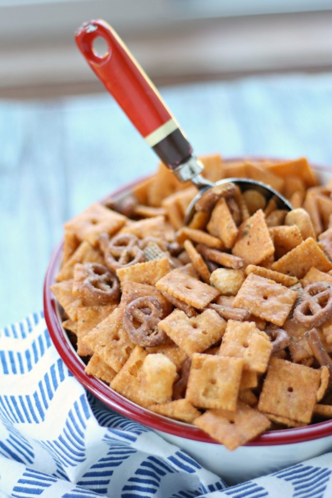 This 3 ingredient party mix is sure to please any crowd for any occasion!